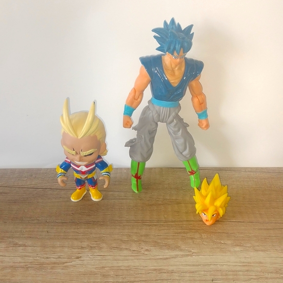 Anime action figures - Picture 1 of 2